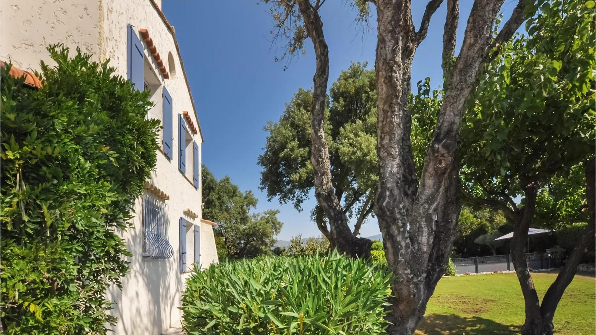 4 Bedroom Amazing Home In Frejus 0*,